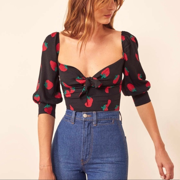 Reformation Tops - 🌹 HP Reformation Grazia Top in Berries